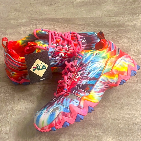 Fila Multi-Colored Sneakers, Size: 6 - Picture 2 of 2